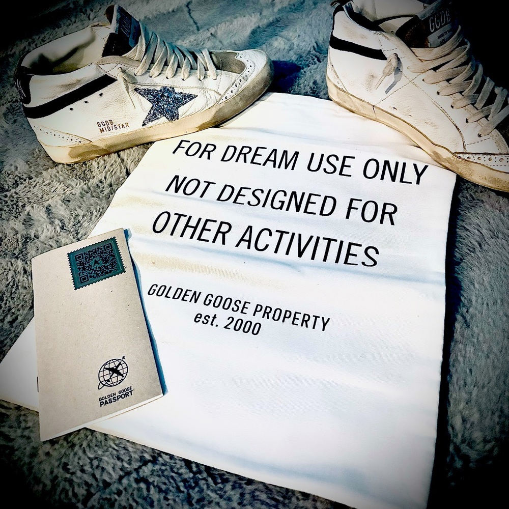 Authentic Rare Golden Goose Mid-Star sneakers